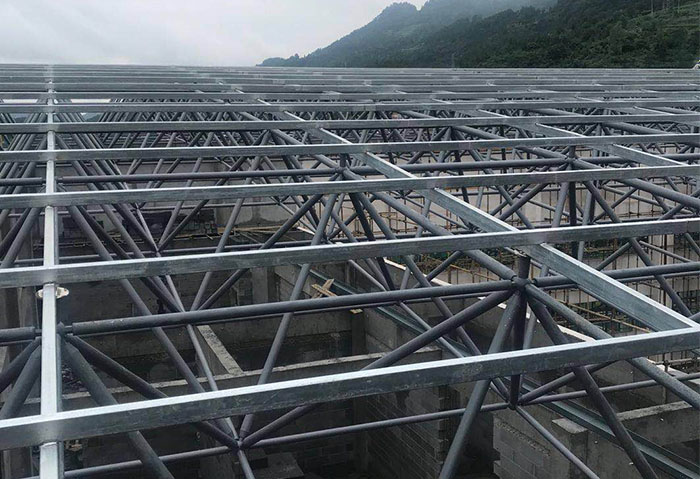 江西仁怀冠英学校艺体楼网架